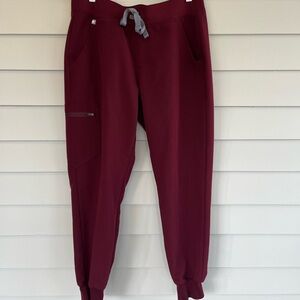 FIGS Burgundy Zamora Jogger Scrub Pants M Petite
